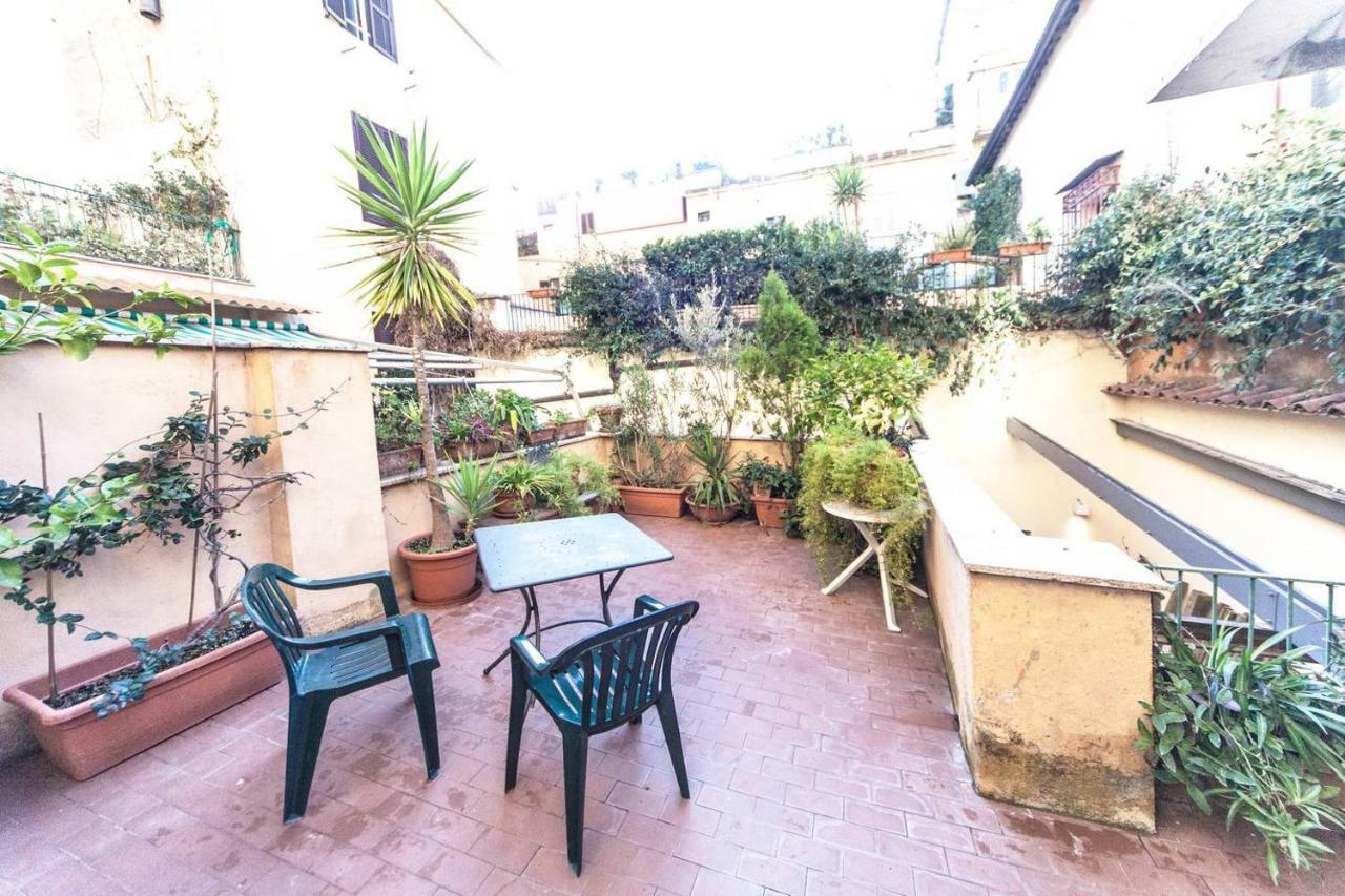Apartment Central Quiet And Terrace